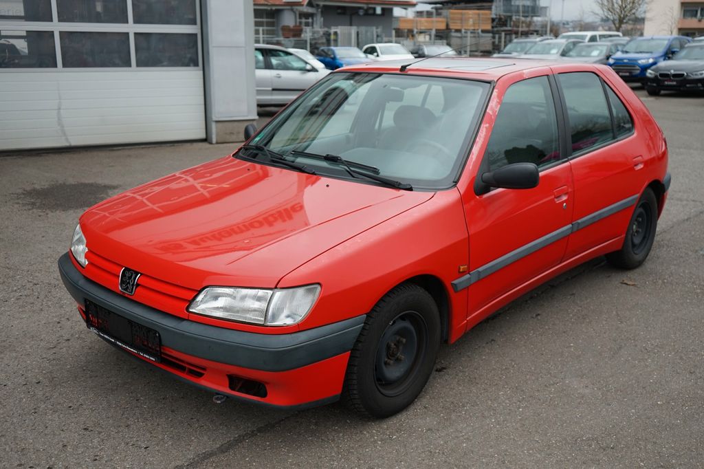 Bild des Angebotes Peugeot 306 1.8 XT *AUTOMATIK*