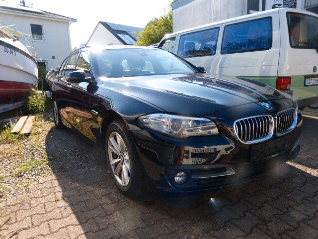 Bild des Angebotes BMW 525d  Touring A Luxury Line Luxury Line