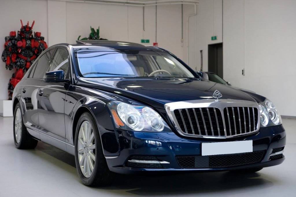 Maybach 57 S * Sonderlack-Bahamas Blau+Solar++FACELIFT