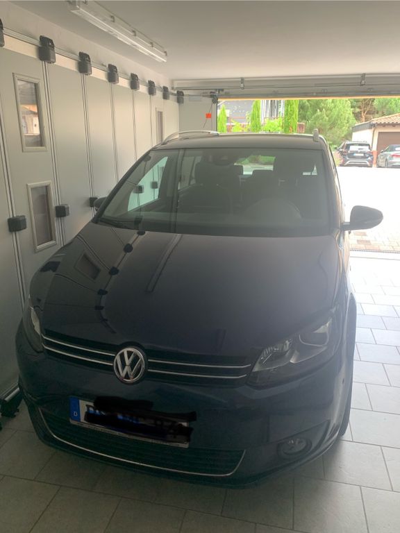 Bild des Angebotes Volkswagen Touran 1.6 TDI CUP CUP