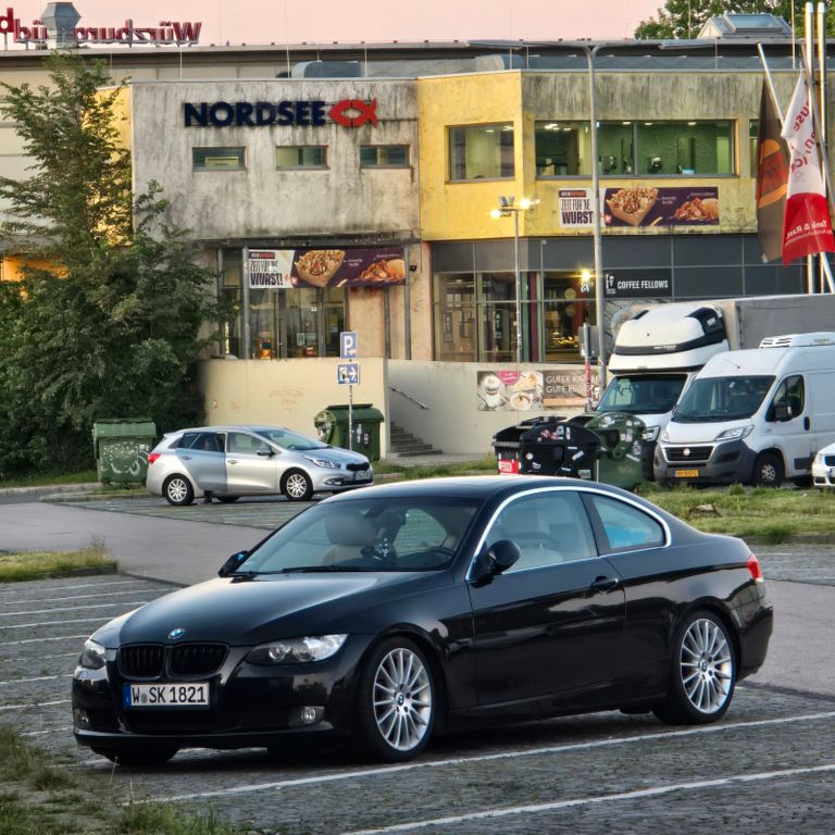 Bild des Angebotes BMW 325i Coupé -