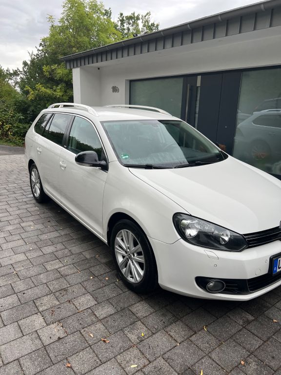 Bild des Angebotes Volkswagen Golf 1.6 TDI Style Variant Style