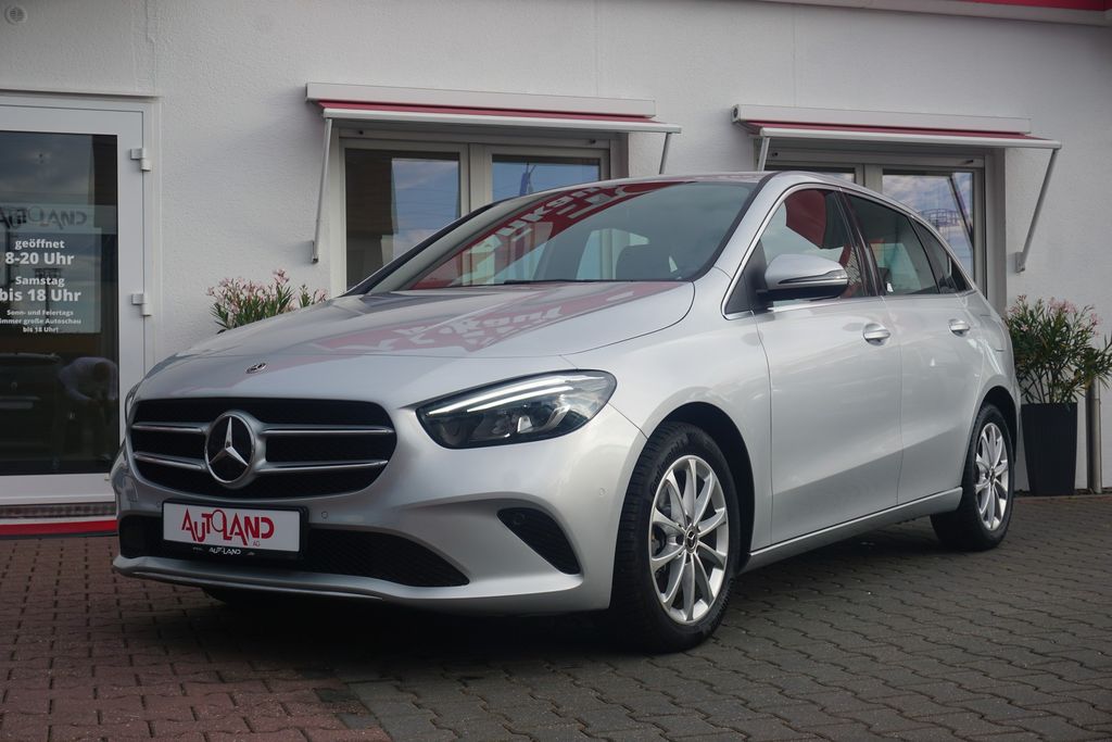 Bild des Angebotes Mercedes-Benz B250 e Progressive Aut. LED Navi Kamera DAB PDC