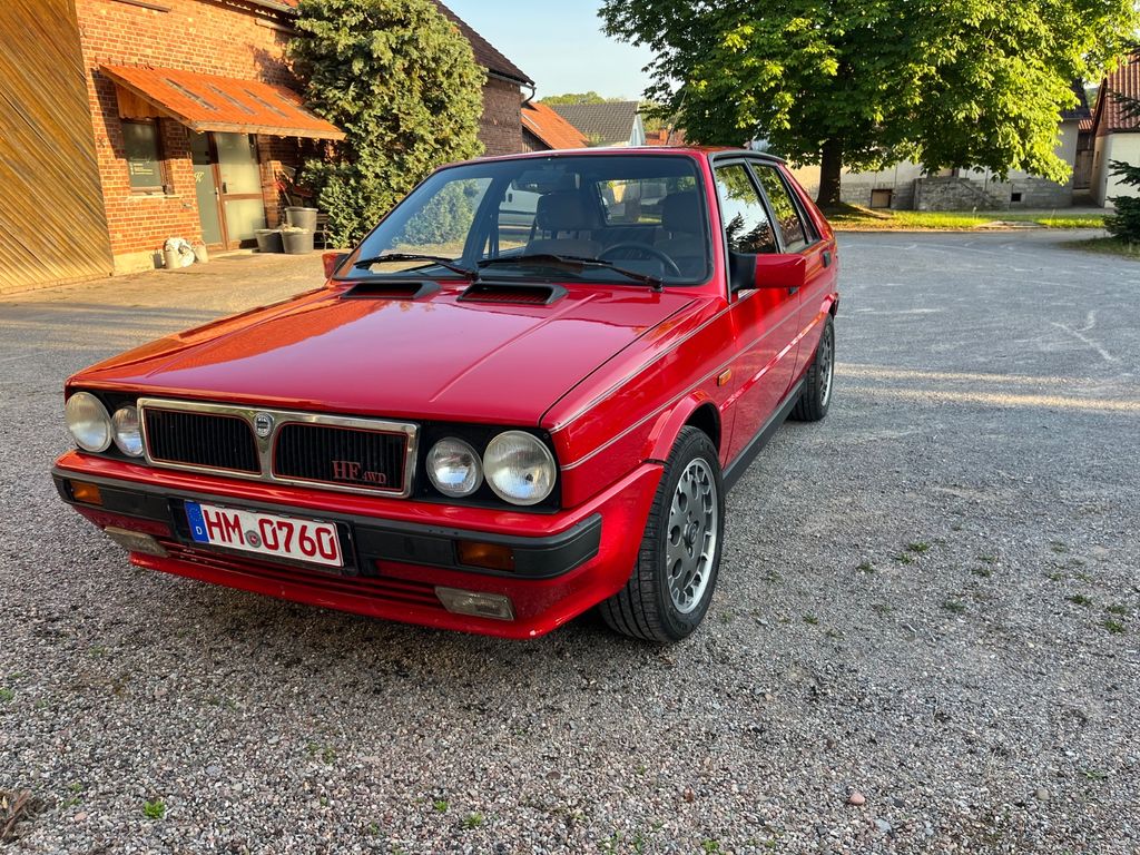 Lancia Delta