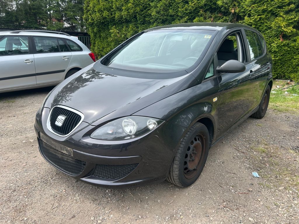 Bild des Angebotes Seat Altea 1.6 MPI Reference Comfort TÜV NEU