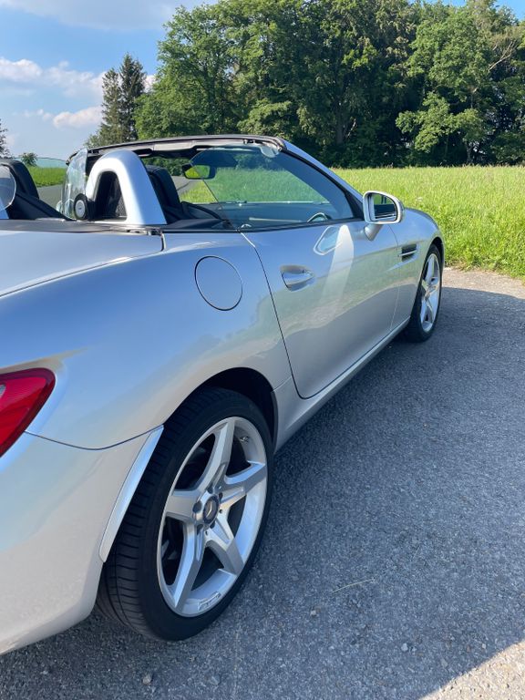 Bild des Angebotes Mercedes-Benz SLK 200 - mit Mercedes Benz MB 100 Garantie