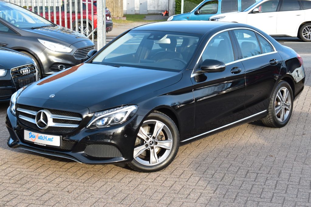 Bild des Angebotes Mercedes-Benz C 200 Lim. AUT.| 2.Hd| LED|NAVI|Si-Hzg|Teilleder