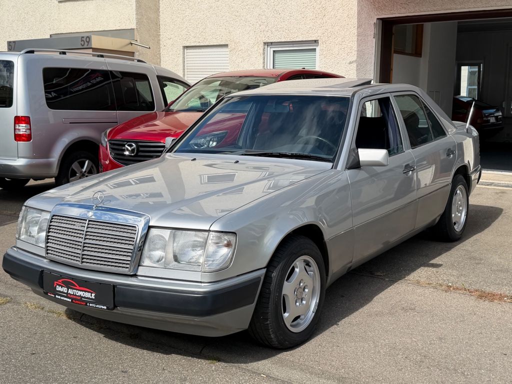 Mercedes-Benz 200E *2.0 /ALU/SCHIEBEDACH/GEPFLEGT/AUTOMATIK*