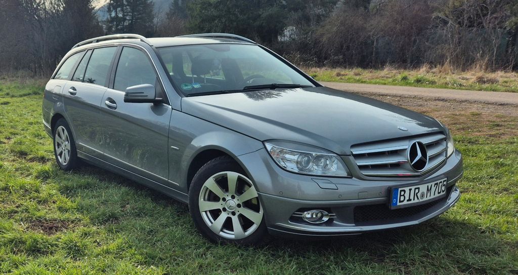Bild des Angebotes Mercedes-Benz C 200 KOMPRESSOR T AVANTGARDE *Vollleder*Xenon