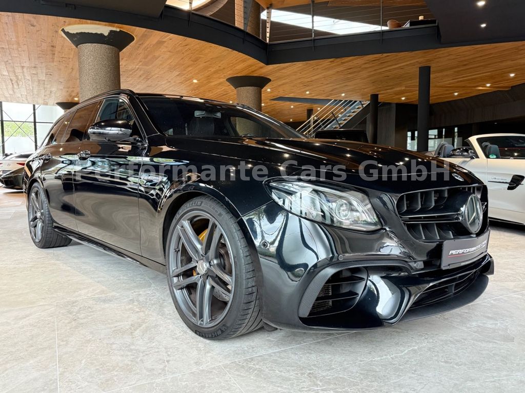Bild des Angebotes Mercedes-Benz E 63 AMG E T-Modell/4Matic/ Voll