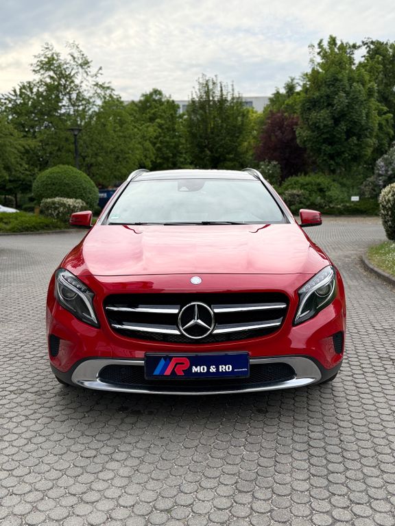 Bild des Angebotes Mercedes-Benz GLA 250 Top Zustand Voll Ausstattung Garage