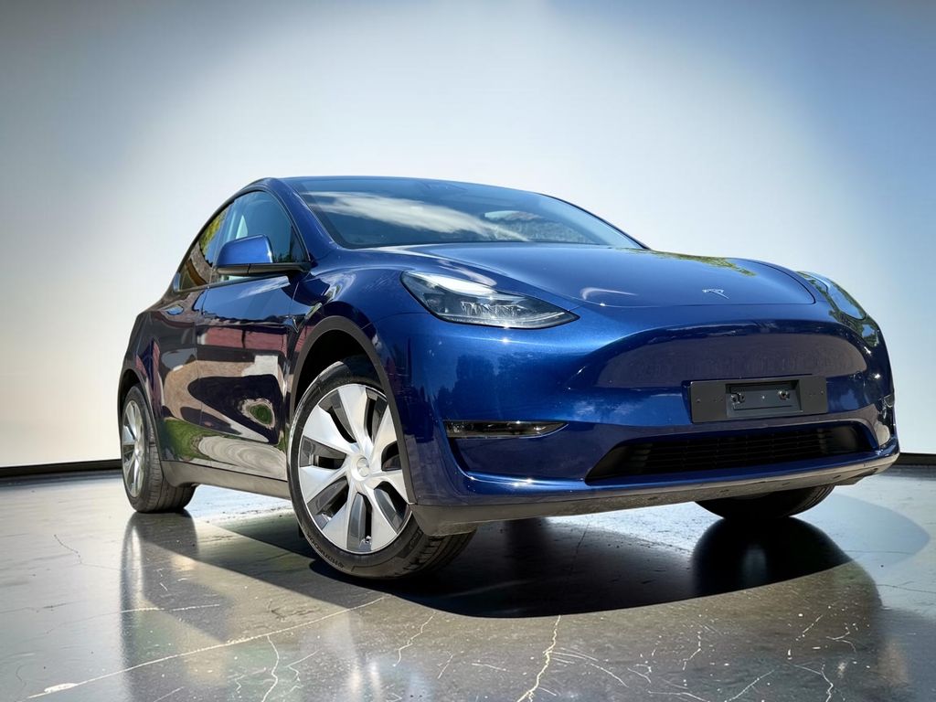 Bild des Angebotes Tesla Model Y Long Range Dual AWD LED AUTOPILOT