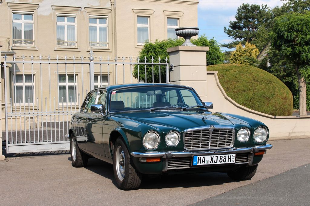 Bild des Angebotes Jaguar XJ6 Serie 2 - Wertgutachten - Oldtimer - TÜV neu
