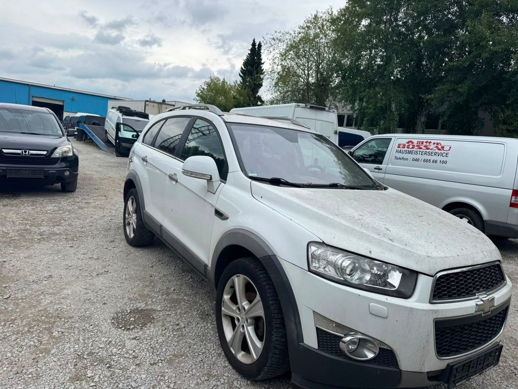 Bild des Angebotes Chevrolet Captiva 2.2 D LTZ 4WD