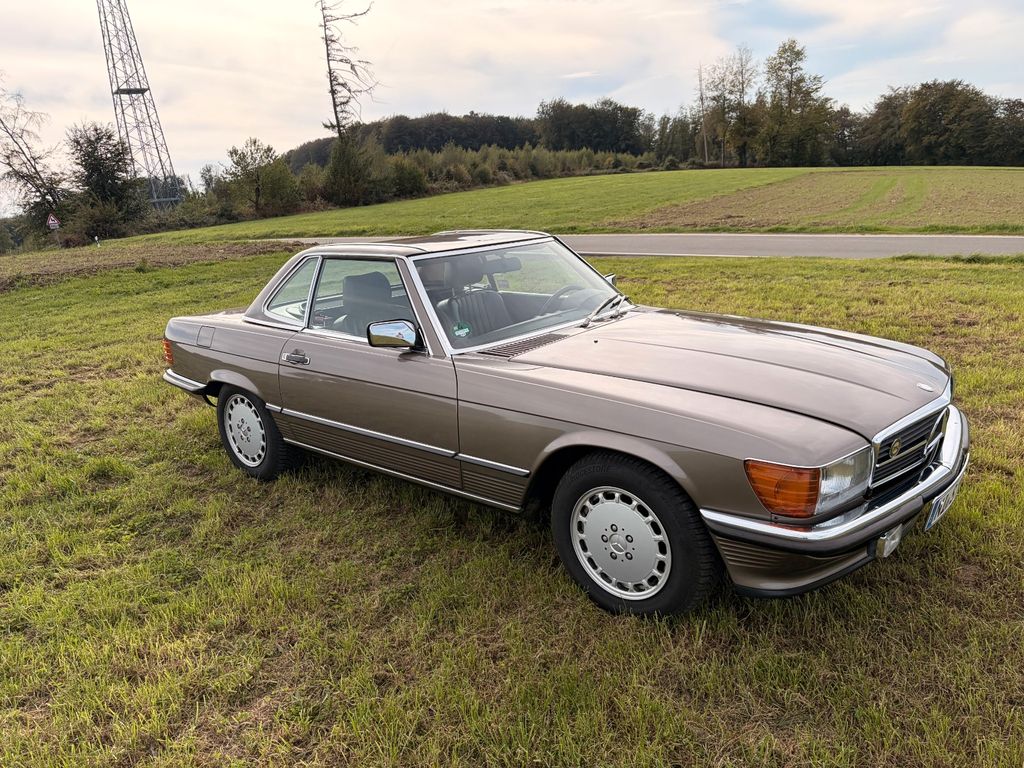 Mercedes-Benz R107 | Leder | Scheckheft | Hardtop | 1. Hd