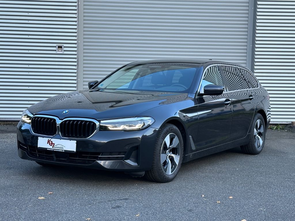 Bild des Angebotes BMW 520d T xDrive *Kamera*Keyless*Assist*ACC*e.Heck*