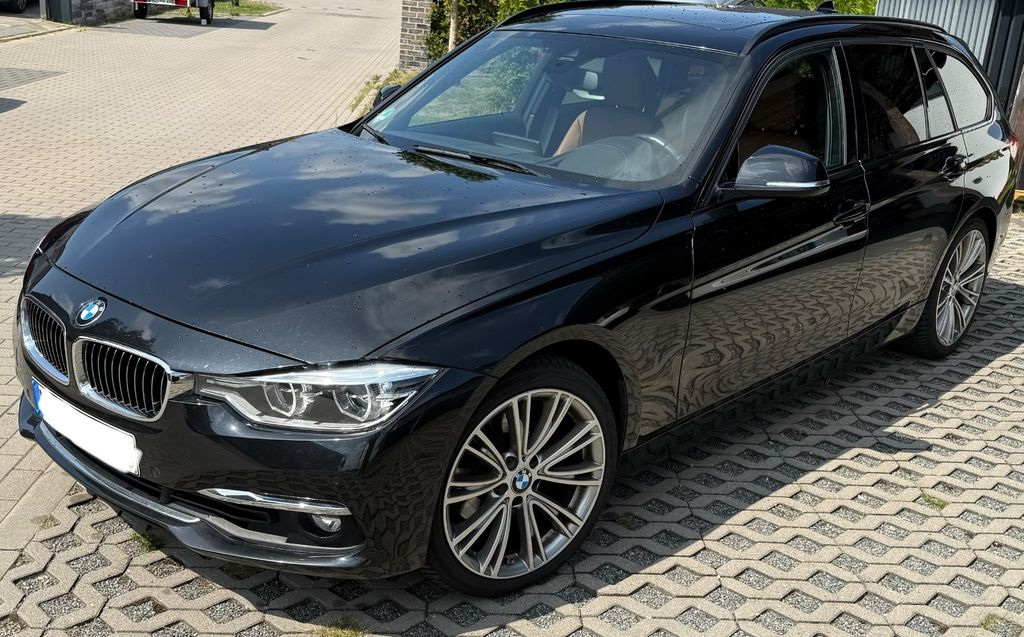 Bild des Angebotes BMW 330d Touring Luxury Line Automatic Luxury Line
