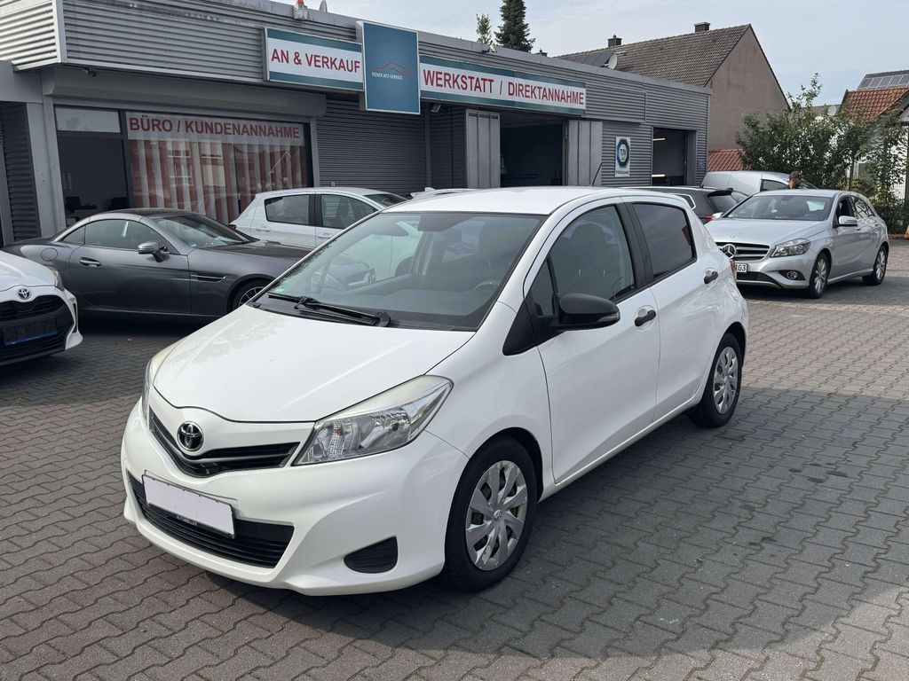 Bild des Angebotes Toyota Yaris 1.4 d Cool  KLIMA