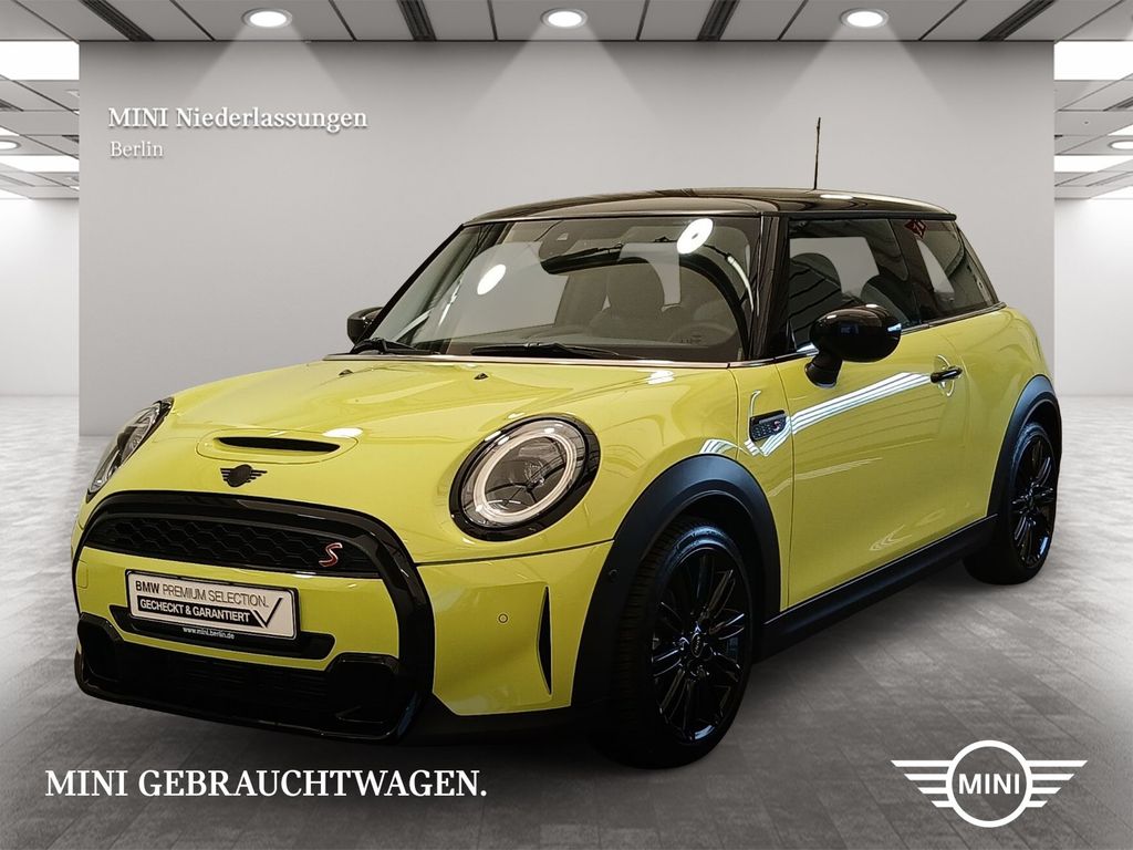 Bild des Angebotes MINI Cooper S Navi Parkassist Driv.Assist Sportsitze