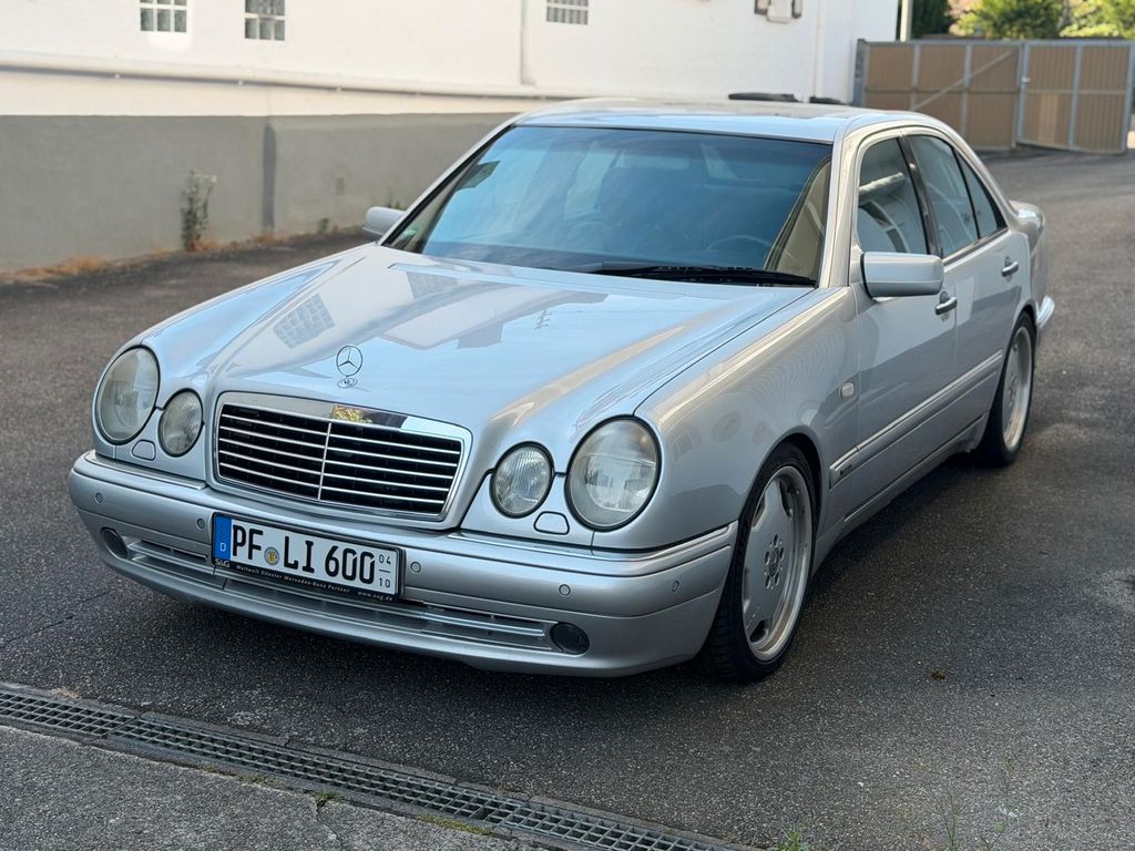 Mercedes-Benz E 55 AMG AMG