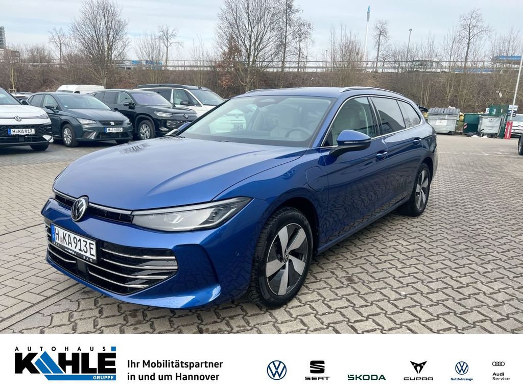 Bild des Angebotes Volkswagen Passat 1.5 eHybrid DSG Elegance Navi CarPlay CCS