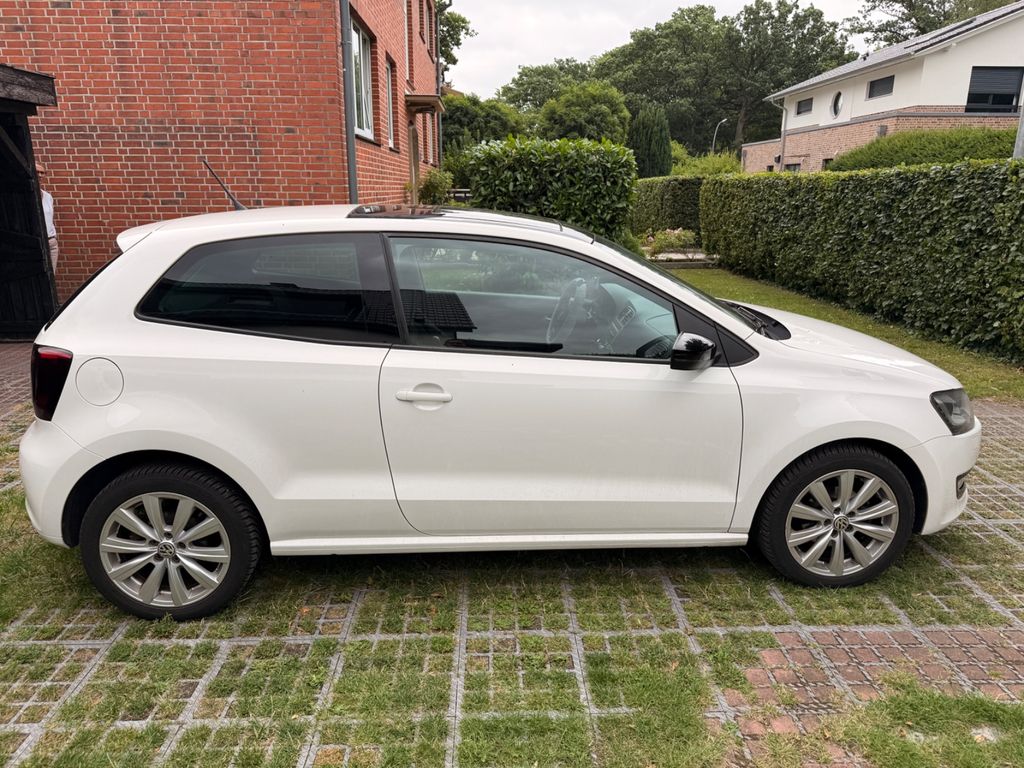Bild des Angebotes Volkswagen Polo 1.2 TSI MATCH MATCH