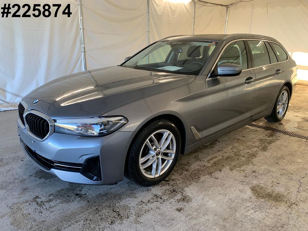 Bild des Angebotes BMW 520d T DRIVING PRO/COCKP-PRO/PANO/H&K/KAMERA