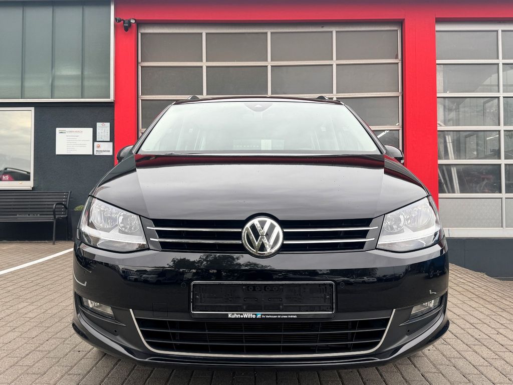 Bild des Angebotes Volkswagen Sharan 1.4 TSI 2022 7-Sitze 3-Zonen Klima Navi