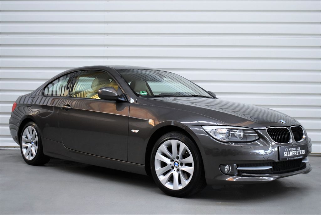 Bild des Angebotes BMW 320D Coupe+Harman Kardon+Lenkradheizung uvm.