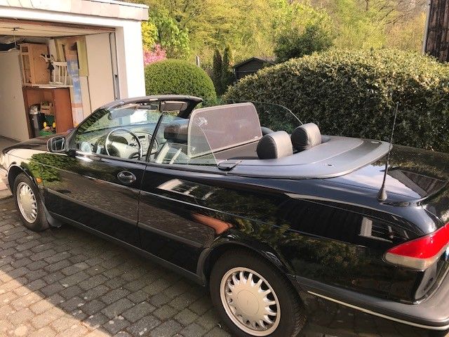Saab 900 2.3i SE Cabrio