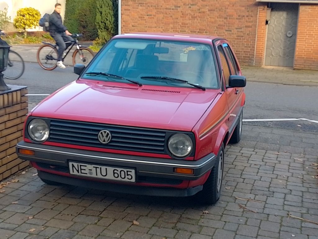 Volkswagen Golf II, Garagenwagen, scheckheftgepflegt