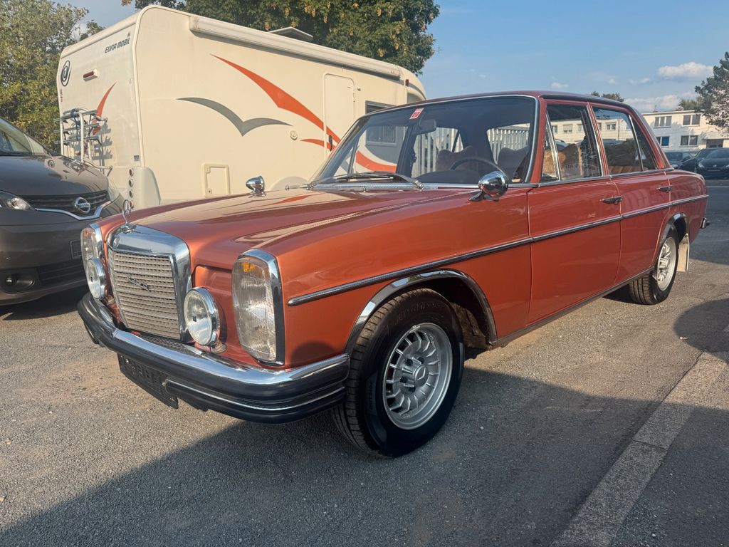 Bild des Angebotes Mercedes-Benz 220 D/8 Strich 8 Oldtimer