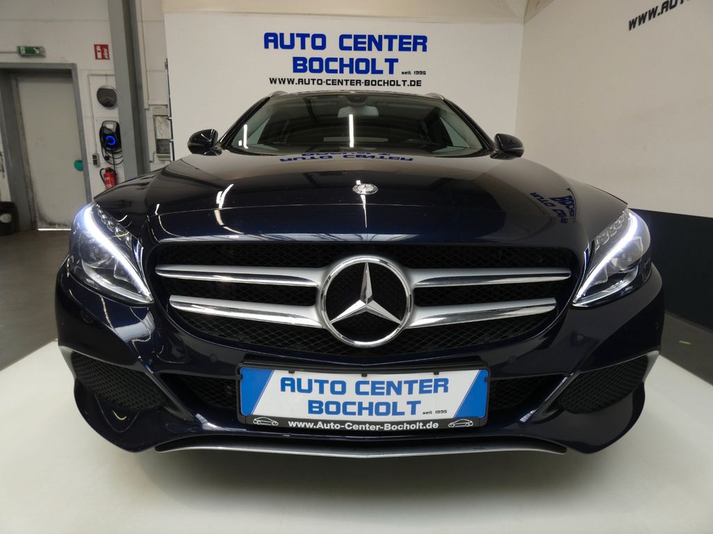 Bild des Angebotes Mercedes-Benz C 350 e*Navi*Klimaaut*Parktronic*Sitzheizung*LM