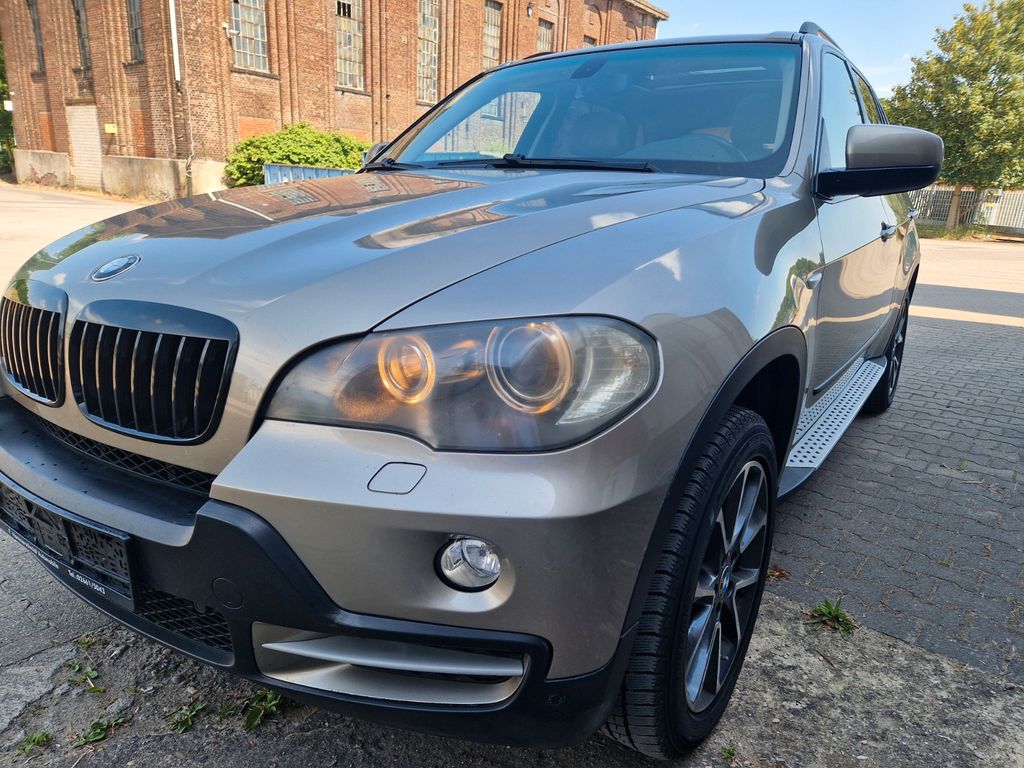 Bild des Angebotes BMW X5 3.0sd xDrive BiTurbo TÜV AHK PANO AUTOMATIK