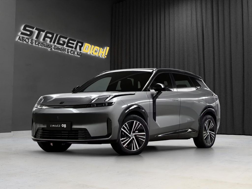 Lynk&Co 08+ACC+PANO+LED+sofort verfügbar
