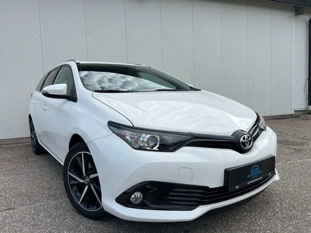 Toyota Auris Touring Sports Team D *KAM*SHZ*KLIMA*LED*