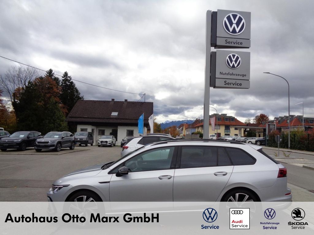 Bild des Angebotes Volkswagen Golf VIII Variant 1,5 eTSI DSG R-Line (Navi+LED+