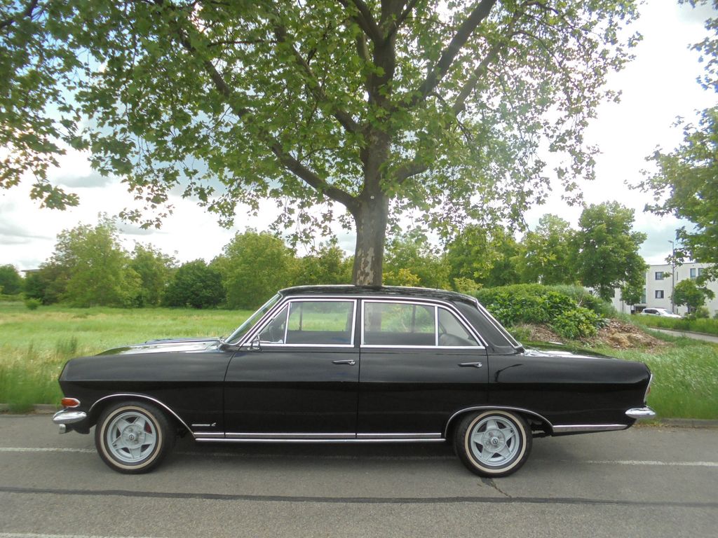 Bild des Angebotes Opel Rekord B "1,7 S"OLDTIMER "L"-Version Neuaufbau!!
