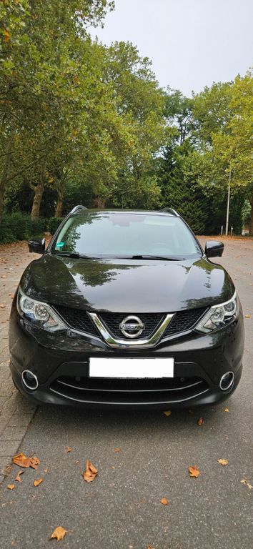 Nissan Qashqai J11, 360° Kamera, Panorama-Dach