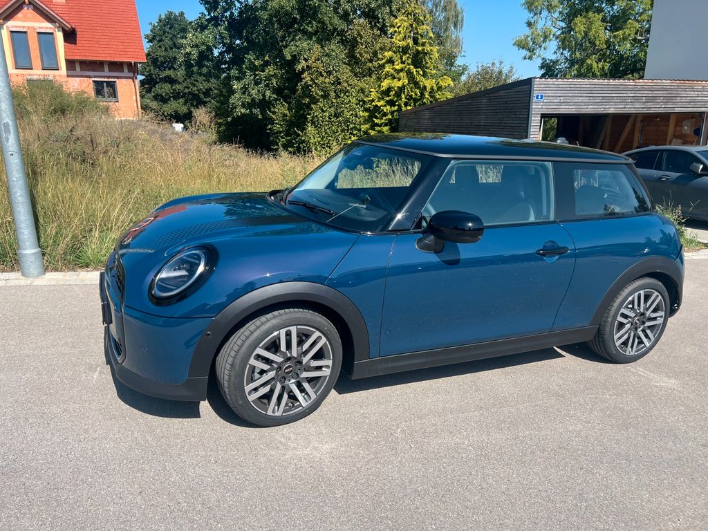 Bild des Angebotes MINI Cooper C LED DAB HEAD/UP KAMERA KOMPFORT