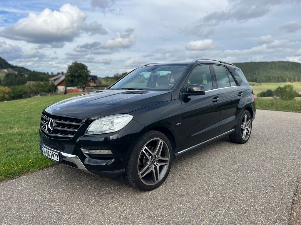 Bild des Angebotes Mercedes-Benz MErcedes ML350 CDI 4 MAtic,Airmatic,AHK, Webasto
