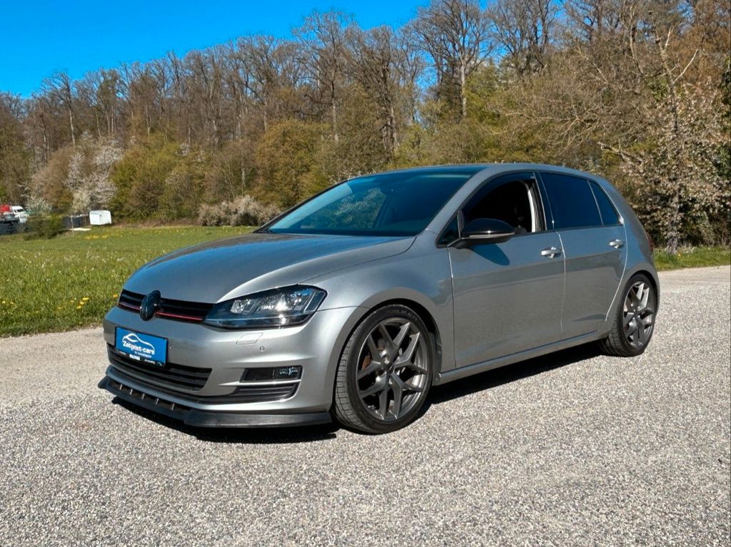 Bild des Angebotes Volkswagen Golf VII Lim. Highline BMT 5-Türer