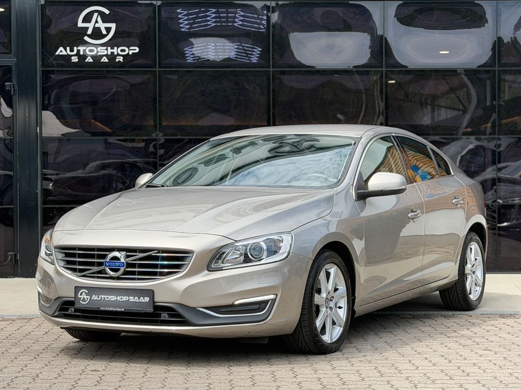 Bild des Angebotes Volvo S60 Lim. Summum 1-HAND/LEDER/SHZ