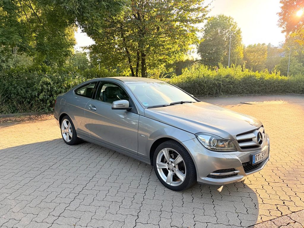 Bild des Angebotes Mercedes-Benz C 180 BlueEFFICIENCY Coupé Aut.