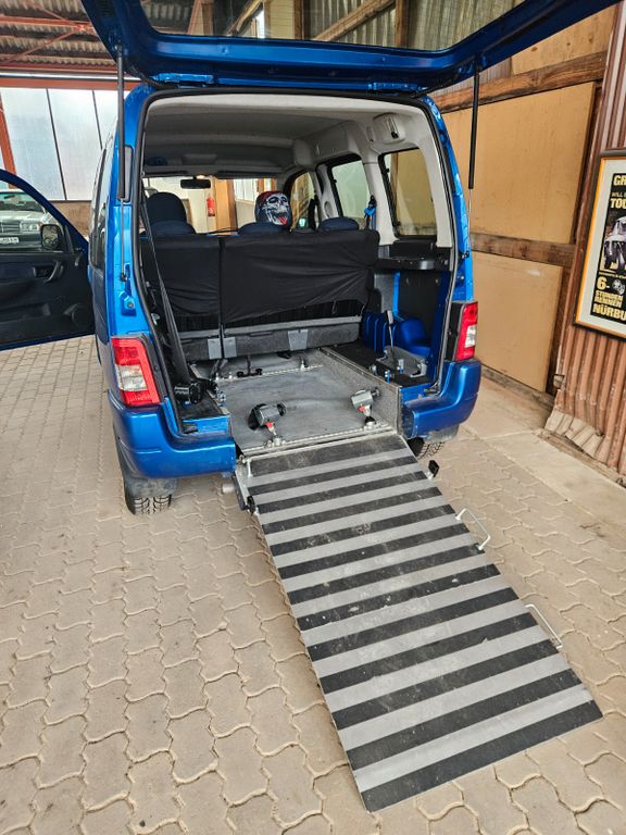 Bild des Angebotes Citroën Berlingo 1.6 16V Multispace Rollstuhl, Rampe