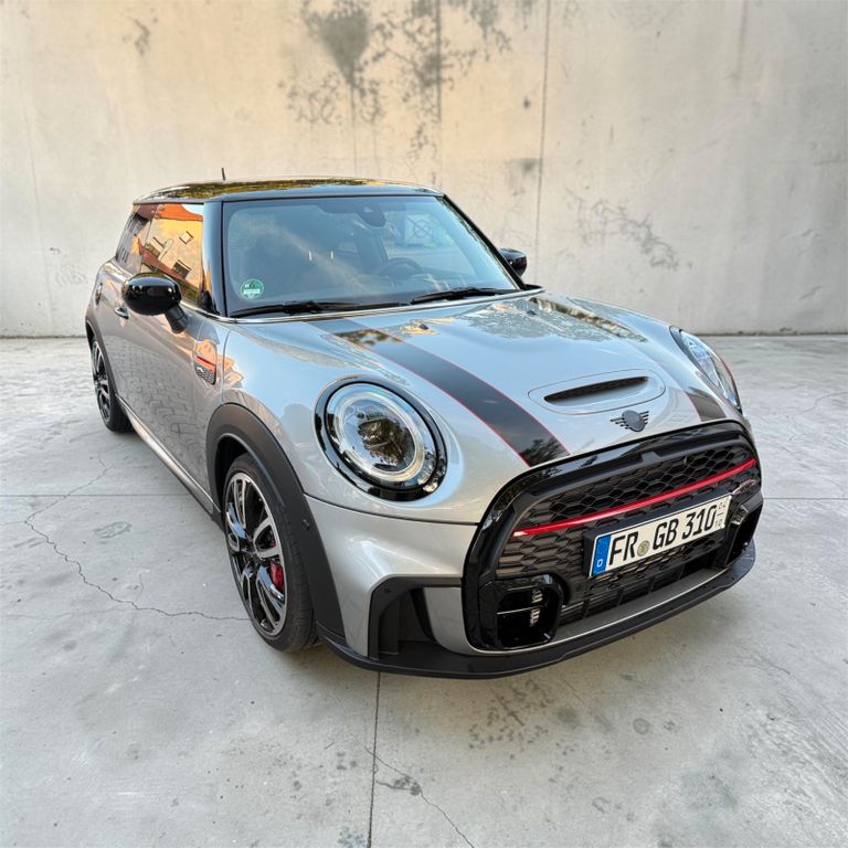Bild des Angebotes MINI   JCW  original nur 3580 km, neuwertiger Zustan!