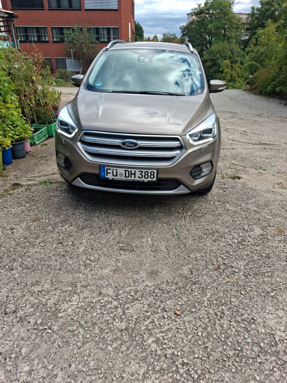 Bild des Angebotes Ford Kuga 2,0 TDCi 4x4 132kW Titanium PowerShift ...