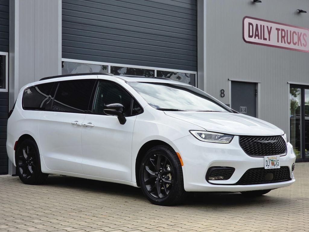 Bild des Angebotes Chrysler Pacifica 3.6L Limited S Pano ACC LED 7-Sitzer