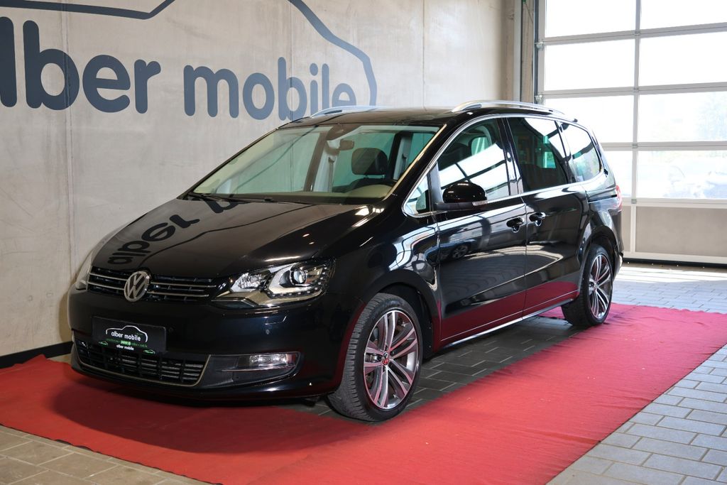Bild des Angebotes Volkswagen Sharan Highline Pano AHK Kam Alcantara 7-Sitze