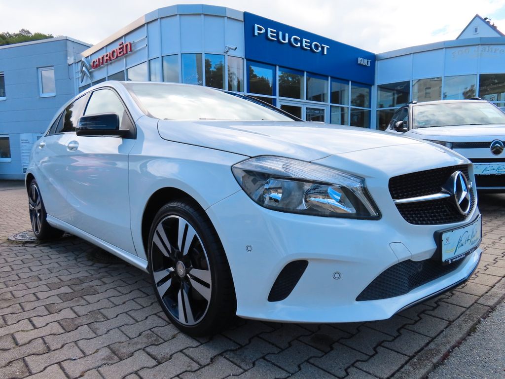 Bild des Angebotes Mercedes-Benz A 250 4MATIC Urban 7G-DCT*Sitzheiz.*Navi*